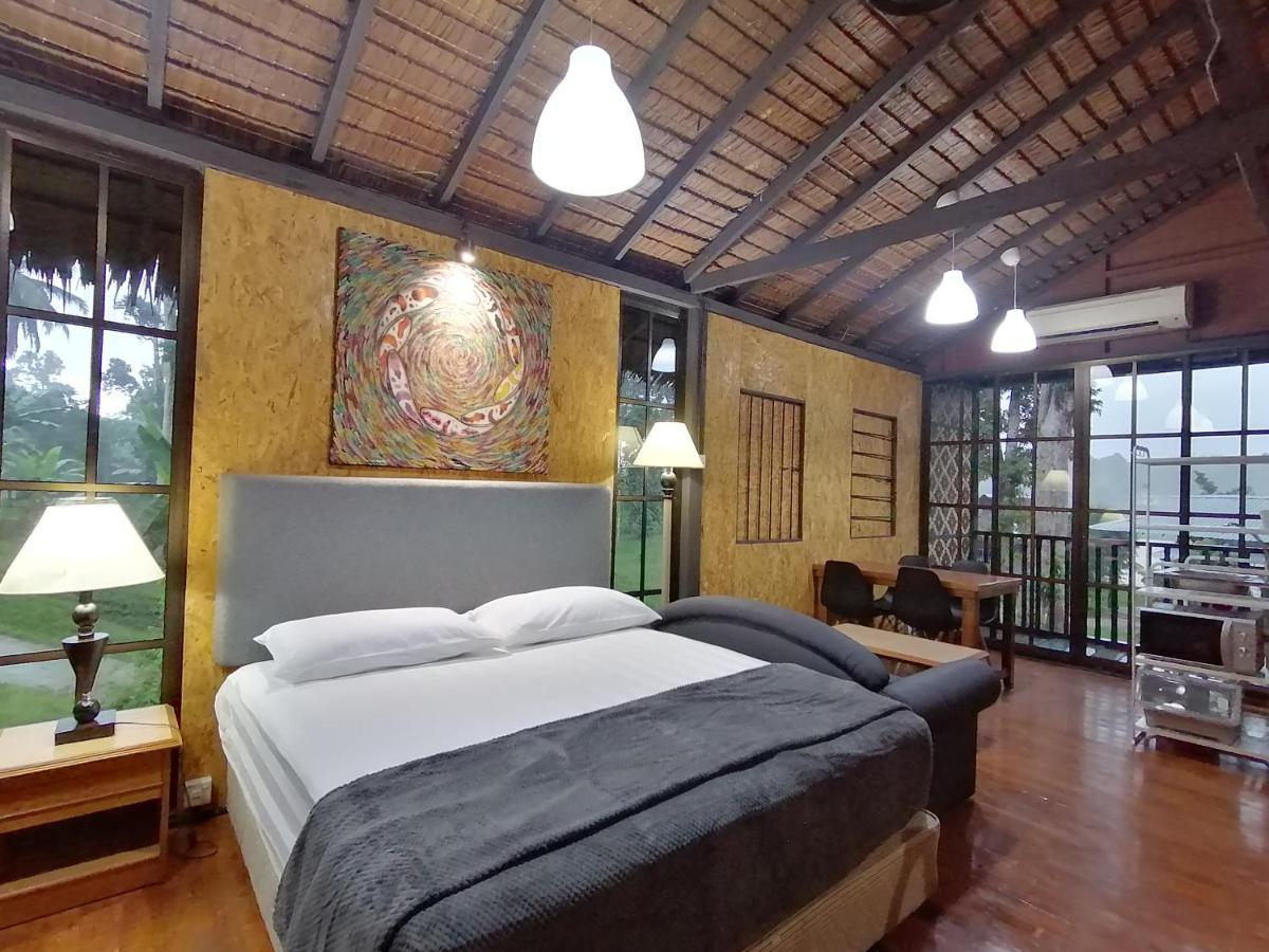 Resort D Rumah Bonda River View Куала-Кангсар Экстерьер фото