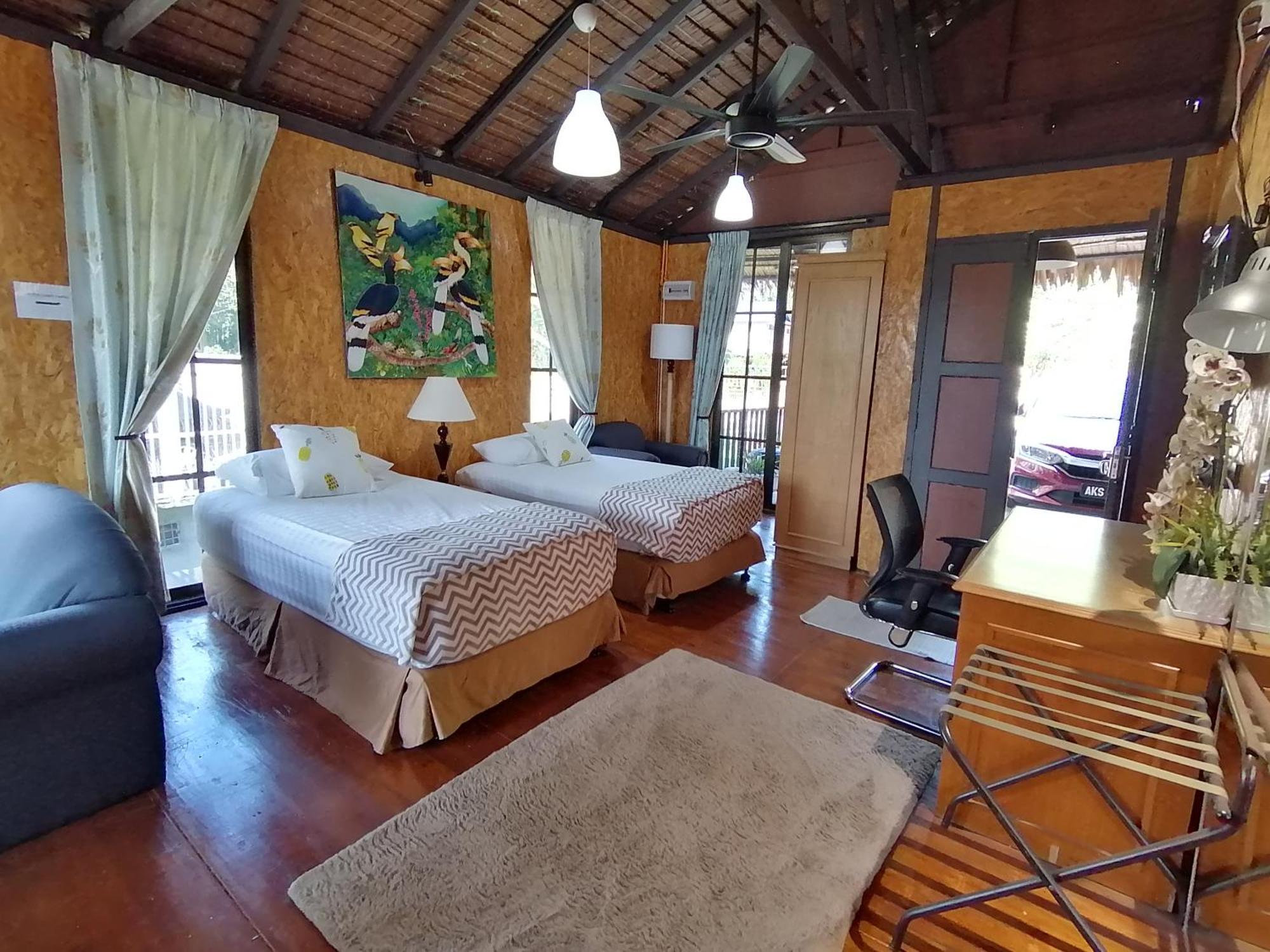 Resort D Rumah Bonda River View Куала-Кангсар Экстерьер фото